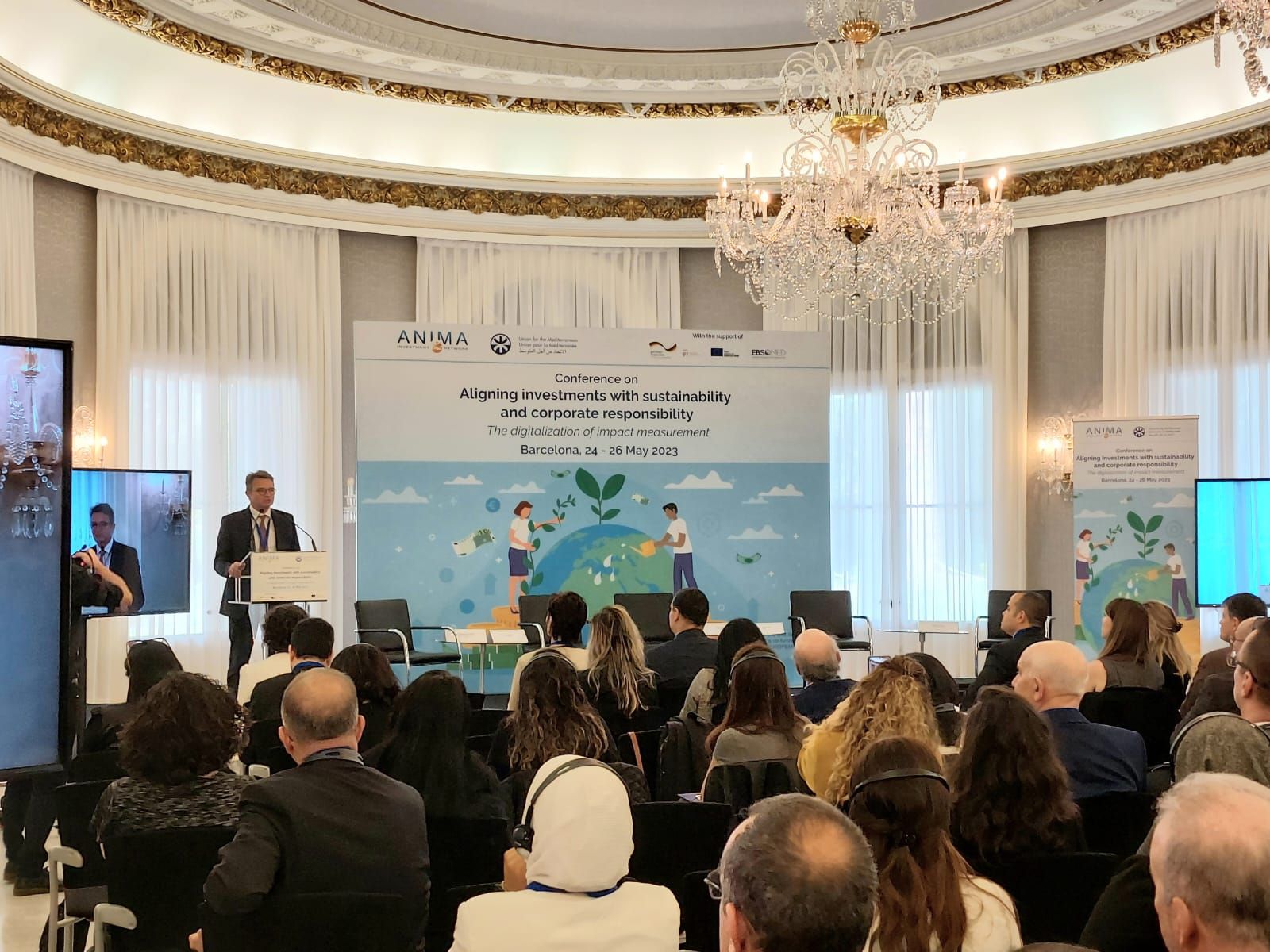 Fond visuel représentant des post-it